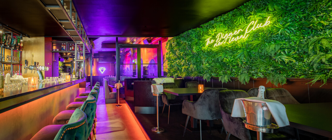 Thereca Emmen VKF 13 - Bedrijfsrestaurant met modern hospitality interieur